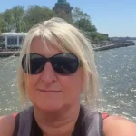 HMRC Reviews Suspension of 23500 Child Benefit Payments After Complaints